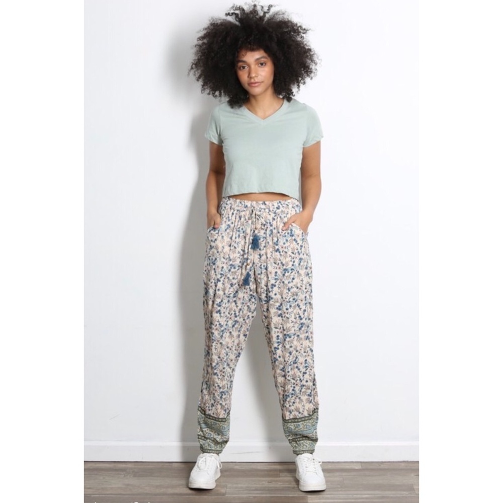 ANGIE Ivory & Blue Floral Print Rayon Joggers - Picture 6 of 8